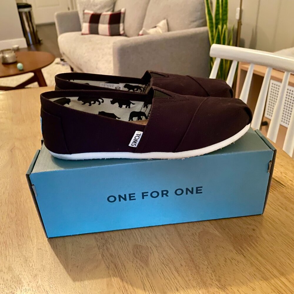 TOMS Alpargata Classic Canvas Slip-On Shoes, Black/White, Women’s 7